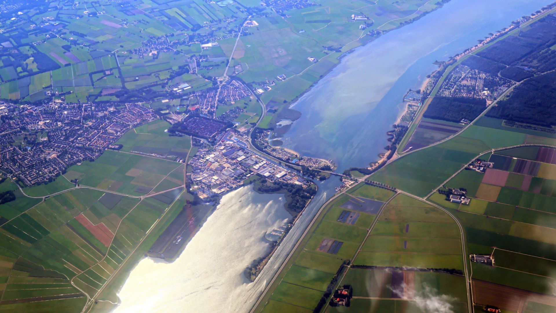 Fugleperspektiv av et vakkert landskap